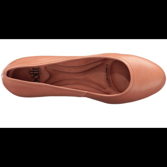 Soft leather pumps - Picture 2 of 4